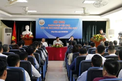 在老越资企业会议在万象举行