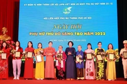 越南妇女节：表彰2022年首都河内10位典型女性