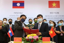 昆嵩省与老挝阿苏坡省合作预防自然灾害