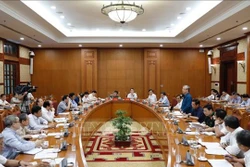 迎接党的十三大：党的十三大组织服务小组召开第三次会议