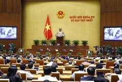 越南第十五届国会第一次会议进入最后一个工作日