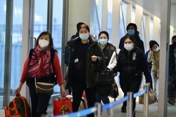 越南太阳集团和越南航空总公司协助将旅居乌克兰战区的越南公民运送回越南