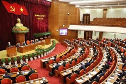 越共十三届四中全会进入第三天