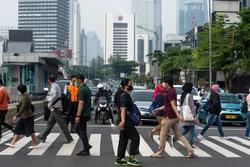 东南亚疫情新情况：印尼延长部分城市封锁令 马来西亚即将取消部分防疫限制措施