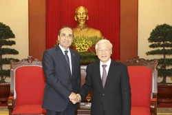  庆祝越南与摩洛哥建交60周年在线图片展正式举行