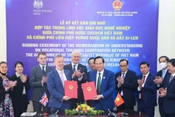 越英促进职业教育合作