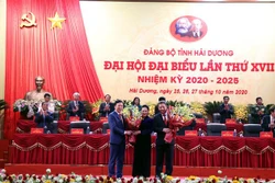 迎接党的十三大：范春升同志当选海阳省委书记