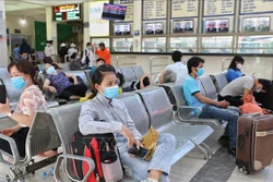 新冠肺炎疫情：河内市尽快追踪并对从岘港回来、与确诊病例有关的人员进行检测并隔离