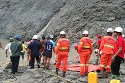 缅甸翡翠矿区山体滑坡死亡人数升至113人