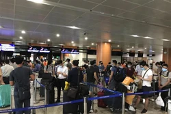 将240名公民从缅甸接回国