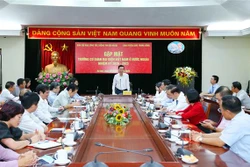 越共中央宣教部部长武文赏会见2020-2023年任期越南驻外大使和代表机构首席代表