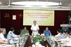 对《劳动法》进行修改时需确保国家、企业和劳动者双方利益和谐