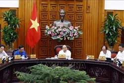 越南政府常务委员会召开会议 阮春福总理主持并讲话