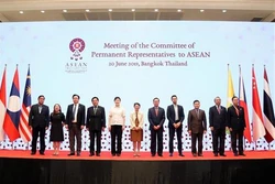 第34届东盟峰会框架内系列会议开始举行