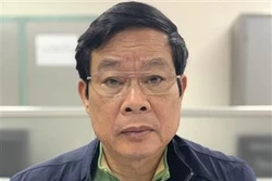 越共中央检查委员会建议对阮北山和张明俊给予开除党籍处分