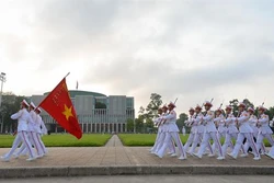 九·二国庆假期胡志明主席陵接待瞻仰者超过5万人次 
