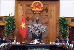 越南政府总理：人民群众应对政府抗击COVID-19疫情给予信心与支持