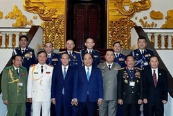 政府总理阮春福会见出席ASEANAPOL 39的各国代表团团长