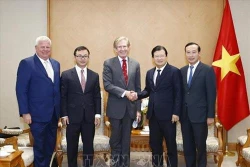 越南政府副总理郑廷勇会见英国SOCO集团首席执行官