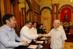 越共中央总书记、国家主席阮富仲：反腐败工作以建为本 重在防范