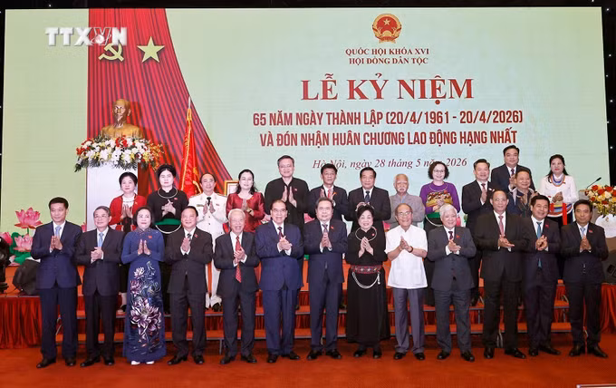 vna-potal-hoi-dong-dan-toc-cua-quoc-hoi-ky-niem-65-nam-ngay-thanh-lap-8790821.jpg