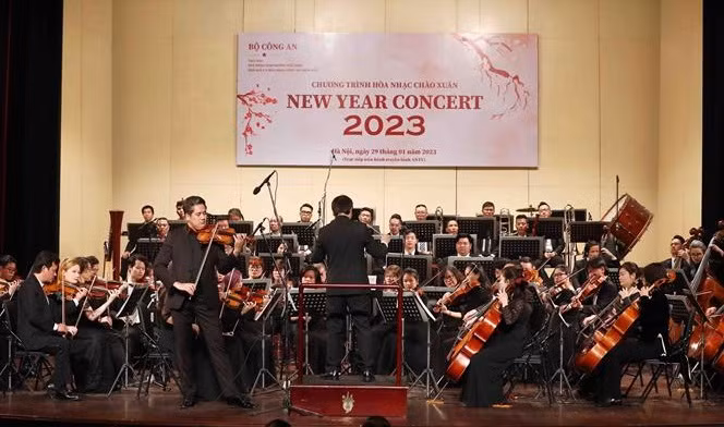 精彩纷呈的迎春音乐会在河内大剧院举行