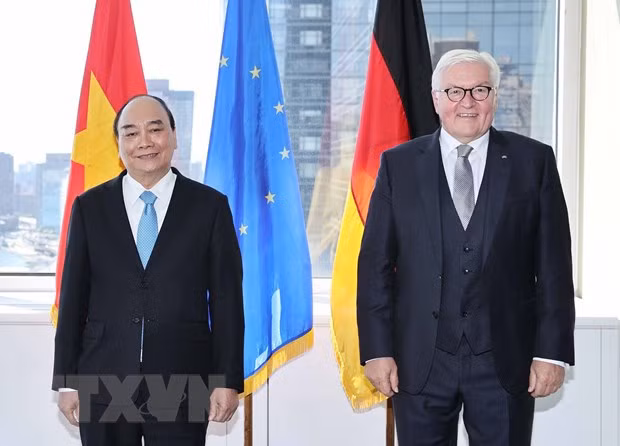 越南国家主席阮春福会见德国总统 离开纽约市启程回国