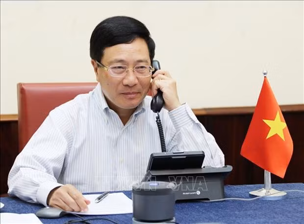 范平明与美国国务卿蓬佩奥通电话