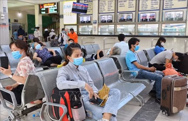 新冠肺炎疫情：河内市尽快追踪并对从岘港回来、与确诊病例有关的人员进行检测并隔离