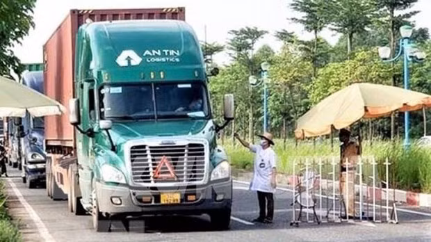 越南南部19个省内货物运输驾驶员无需提供新冠病毒检测阴性证明