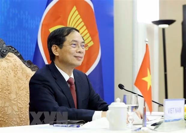 东南亚无核武器区条约委员会会议召开
