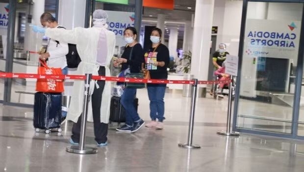 柬政府不允许感染奥密克戎变异株患者居家治疗