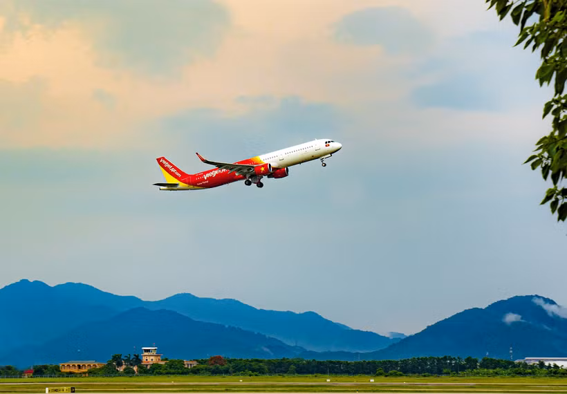 越捷航空向前往中部地区的旅客提供免费改签服务