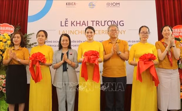 海防返乡移民妇女扶持“一站式服务办公室”正式揭牌 ảnh 1