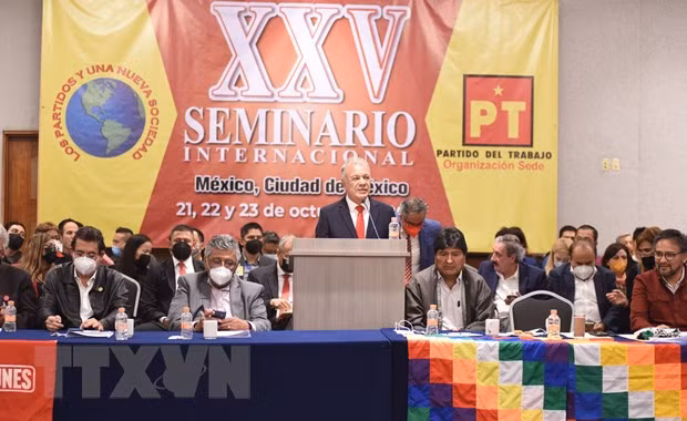 第25届“政党与新社会”国际研讨会上的政党高度赞赏阮富仲总书记的贺信 ảnh 1