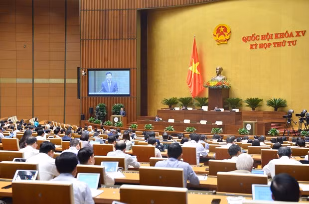 越南第十五届国会第四次会议新闻公报（第十七号） ảnh 1