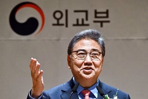 韩国外长朴振将出席在下周举行的年度东盟系列会议 ảnh 1