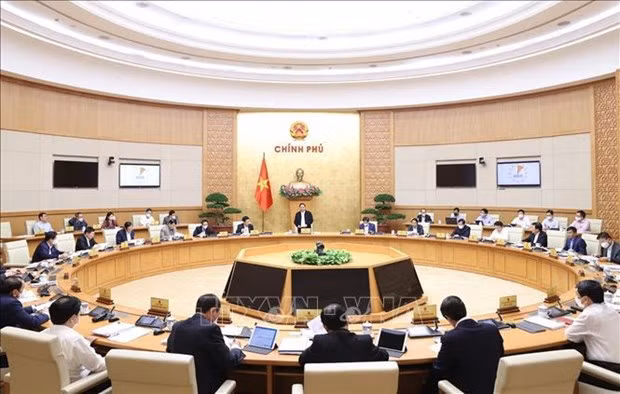 政府总理范明政主持召开政府11月专题会议 ảnh 2