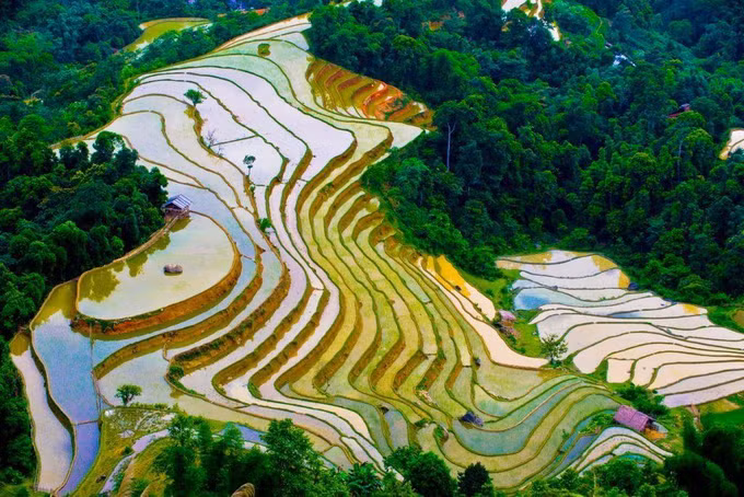 木江界注水季节：西北山林的壁画 ảnh 1