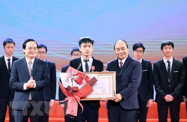 2020年越南优秀青年奖和展望奖20名获奖者名单出炉 ảnh 1