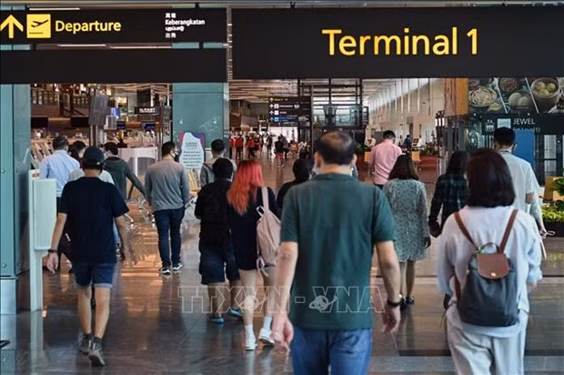 新冠肺炎疫情：马来西亚在开斋节前收紧旅行管控措施 ảnh 1