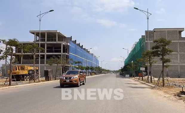  2021年岘港市全力完善基础设施建设 提升招商引资质量和水平 ảnh 1