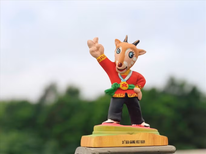 唐林古村艺人制作第31届东运会吉祥物--中南大羚雕像系列 ảnh 2