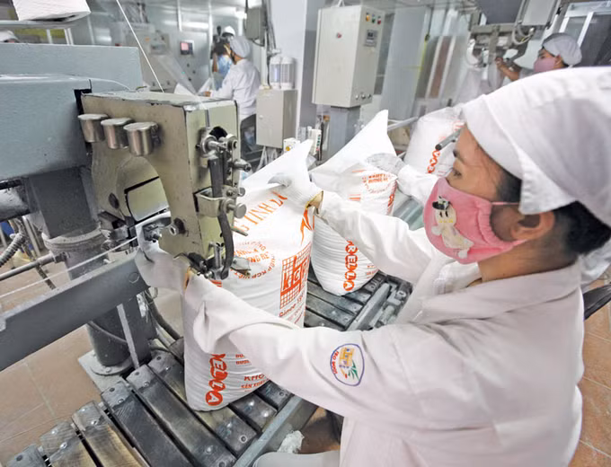 越南甘蔗制糖企业在困境中寻找机遇 ảnh 1