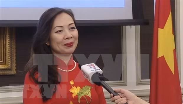 加拿大学者高度评价胡志明主席反种族歧视思想 ảnh 1