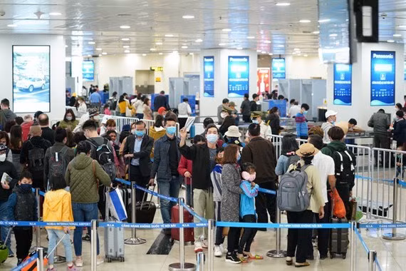 提升航空安全运行保障等级 确保越共十三大绝对安全 ảnh 1