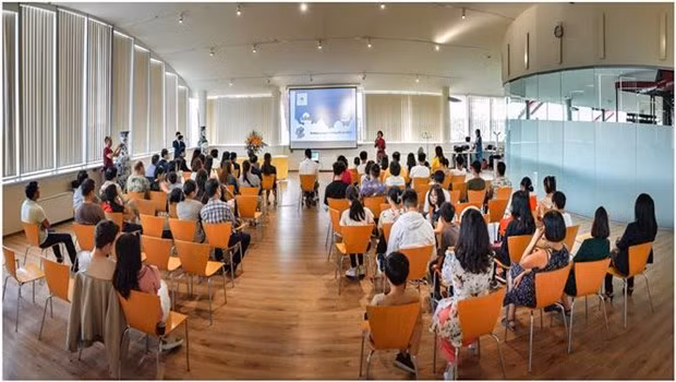 匈牙利布达佩斯越南语中心迎来精彩开学季 ảnh 2