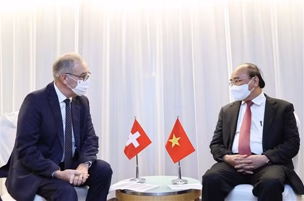 越南国家主席阮春福在美国纽约举行双边会晤 ảnh 2