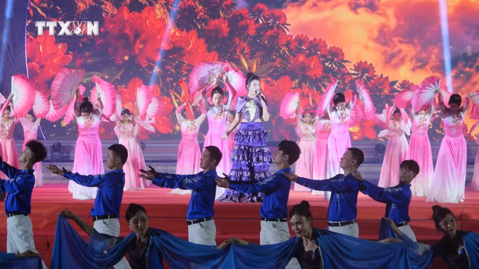 vna-potal-khai-mac-le-hoi-mua-thu-sa-pa-nam-2026-8976165.jpg