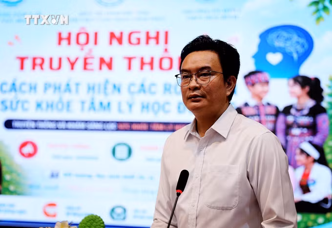 vna-potal-lang-nghe-thau-hieu-va-dong-hanh-cung-hoc-sinh-dan-toc-mien-nui-8764684.jpg